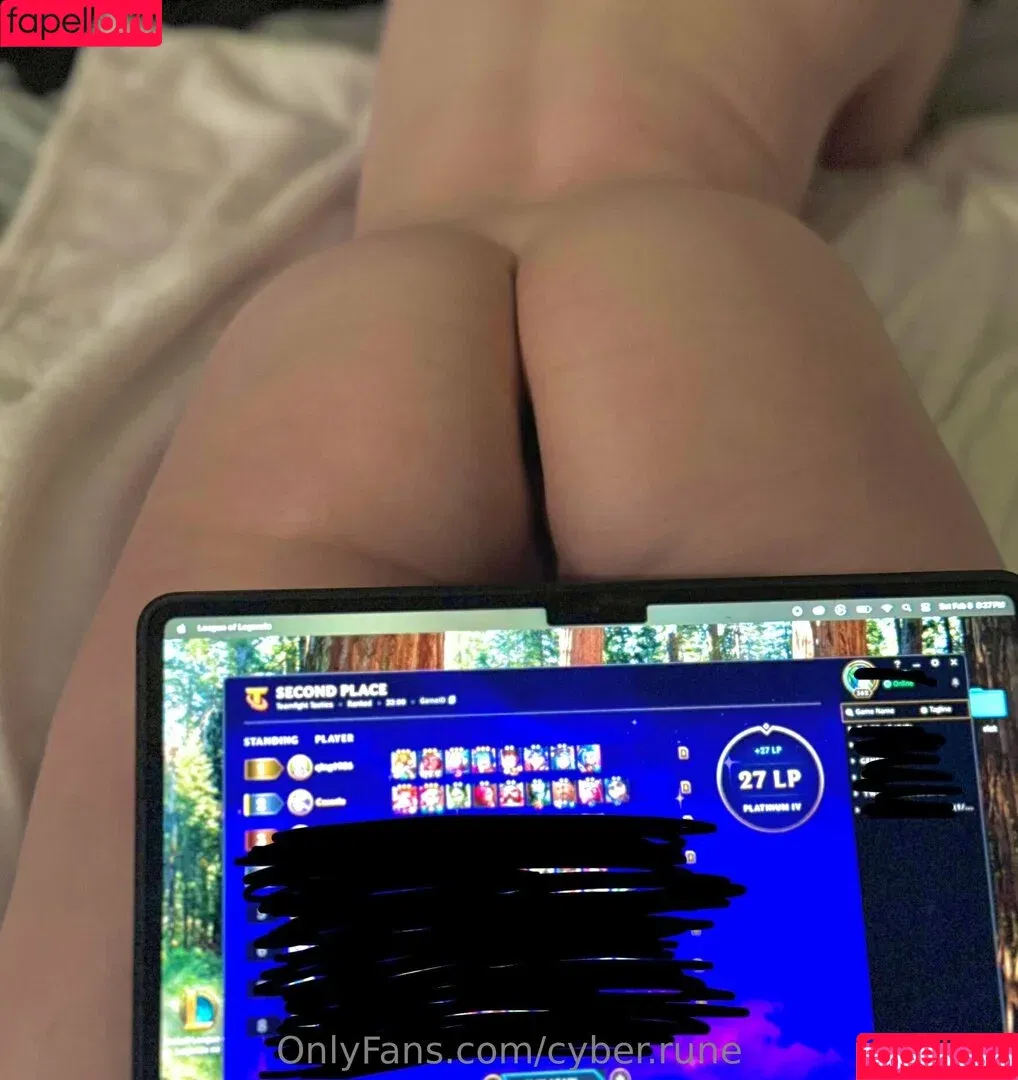 cyber.rune / its_rlrunescapegf Onlyfans Photo Gallery 