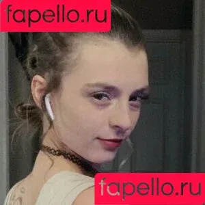 Astrid Mae / Sadgirlastrid / thatgirlastridd Onlyfans Photo Gallery 