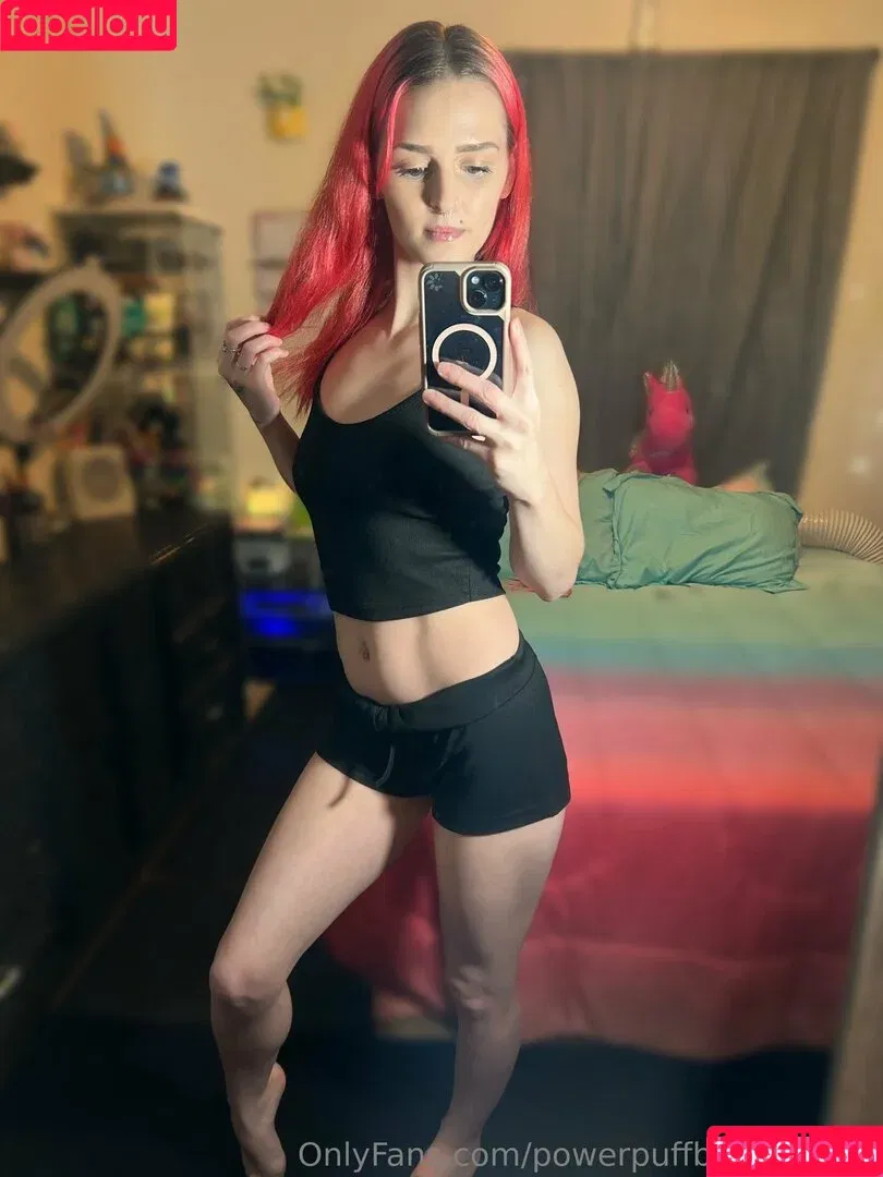 bubblesblows666 / powerpuffbubbles666 Onlyfans Photo Gallery 