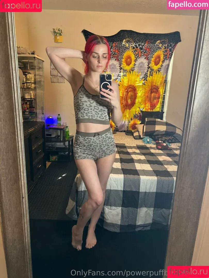 bubblesblows666 / powerpuffbubbles666 Onlyfans Photo Gallery 