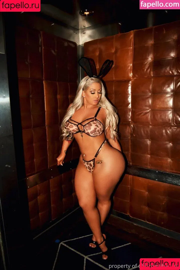 mzdanibadgirl / mzdanient Onlyfans Photo Gallery 