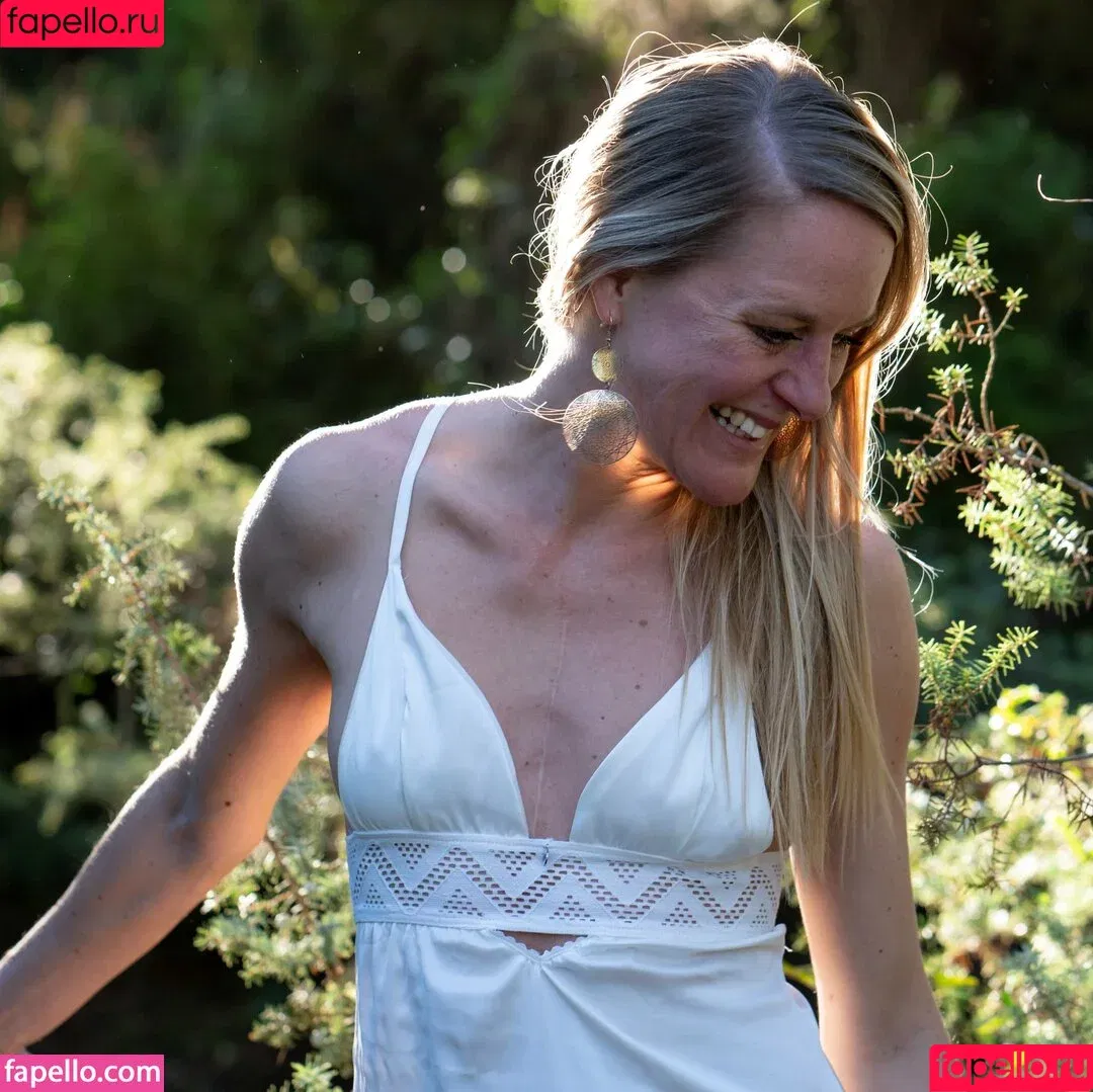 Alexandra Wennmacher / alexandra_wennmacher / https: Onlyfans Photo Gallery 