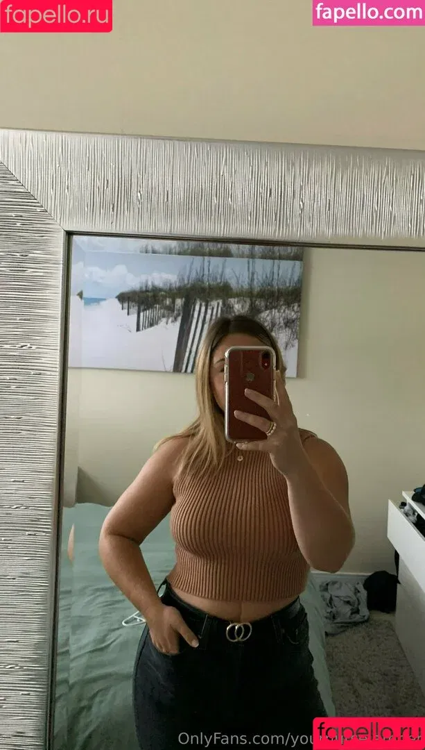 sparklyscrubs / yournurse.amber Onlyfans Photo Gallery 