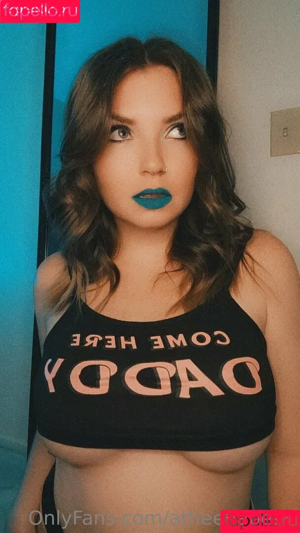 atheenabean Onlyfans Photo Gallery 