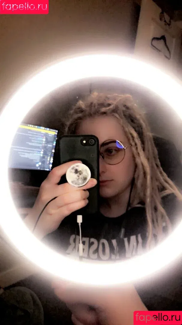 Mother Macabre / MotherMacabre / mother.macabre / mothermacabreyt / ventrigue Onlyfans Photo Gallery 