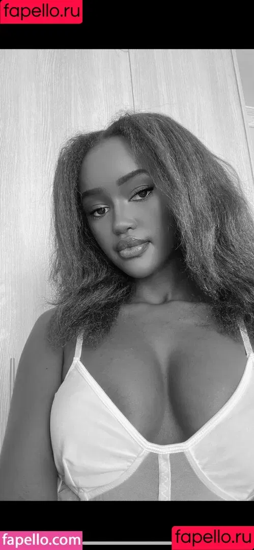 aurora_staar / aurora_starr Onlyfans Photo Gallery 