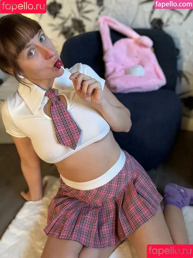 i-sophie / iamsophiereal Onlyfans Photo Gallery 