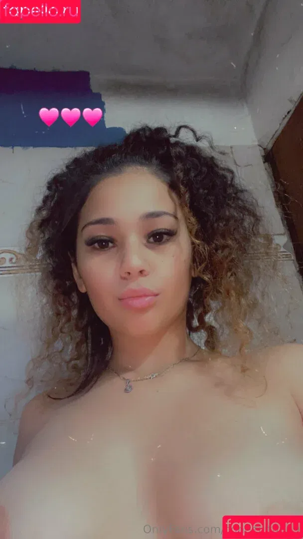 coneejiitaa69 Onlyfans Photo Gallery 