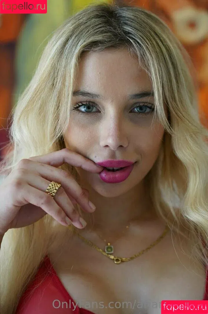 ari.angel / ari.angel.ana Onlyfans Photo Gallery 