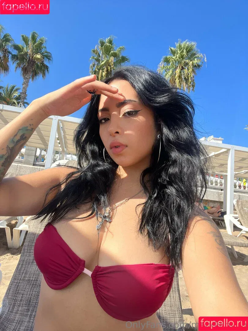 byunmad / byunmads Onlyfans Photo Gallery 