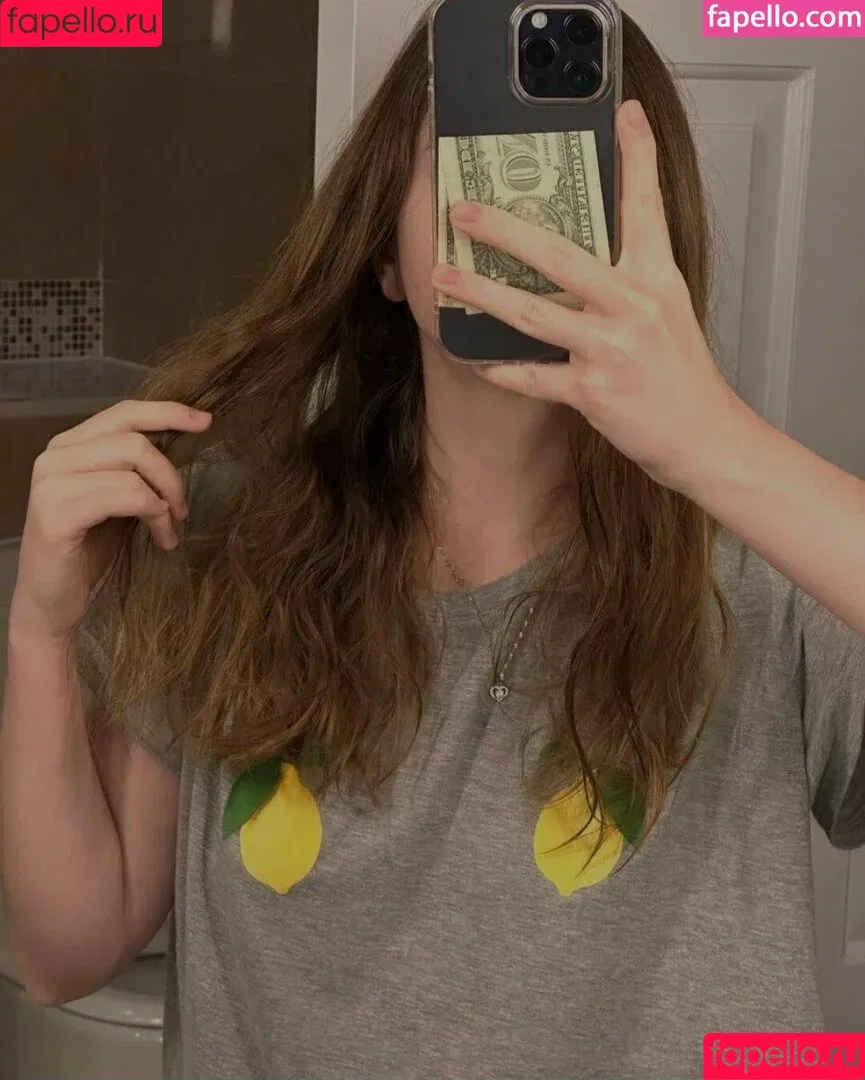 lanatrump / mi_meow / mi_meowa / mia_meowww / nedewa / sonya_miyu / stranger_lovers_ Onlyfans Photo Gallery 