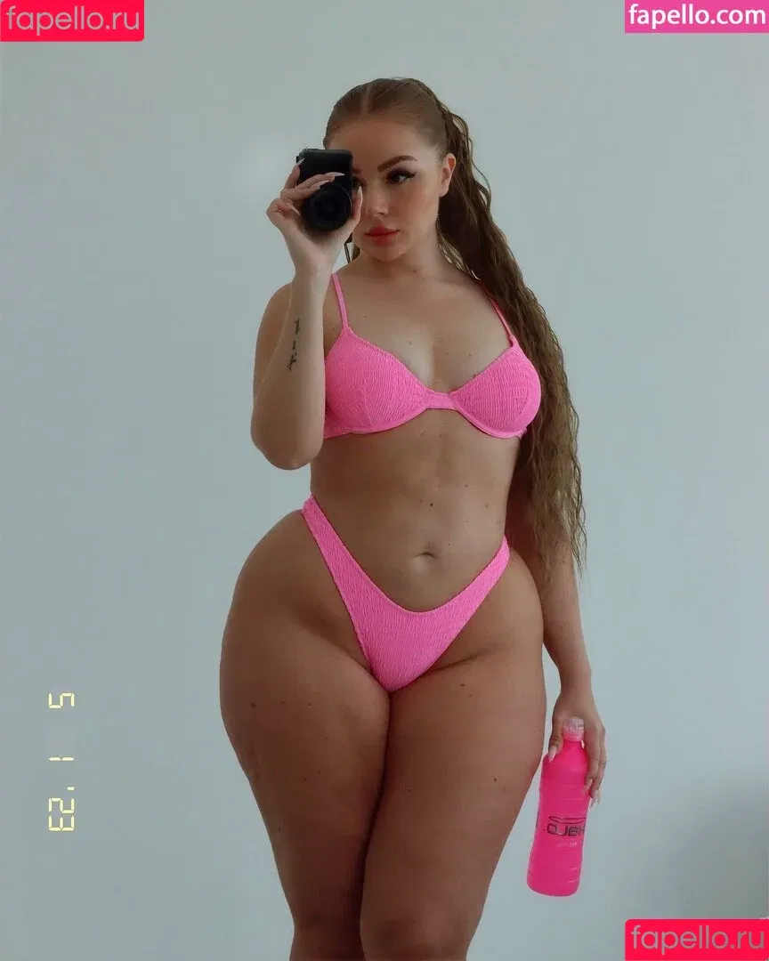 Emma Haggstrom / Emmahaggstrom Onlyfans Photo Gallery 