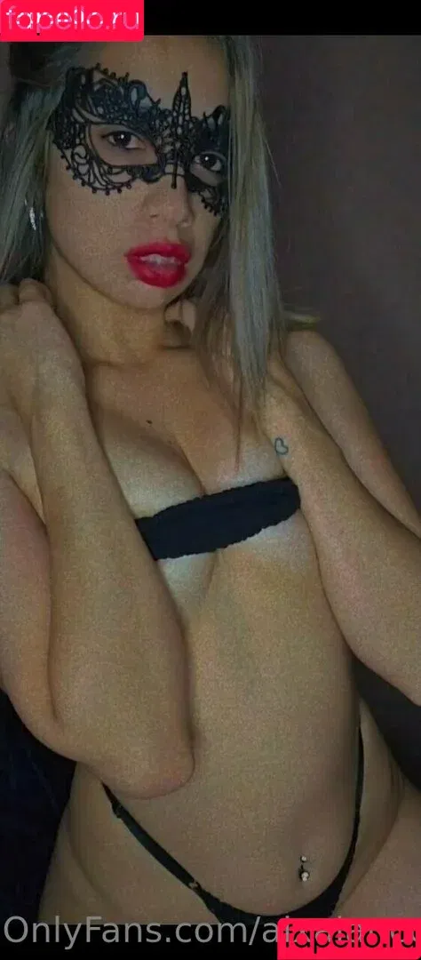 aixalancci / riccialan99 Onlyfans Photo Gallery 