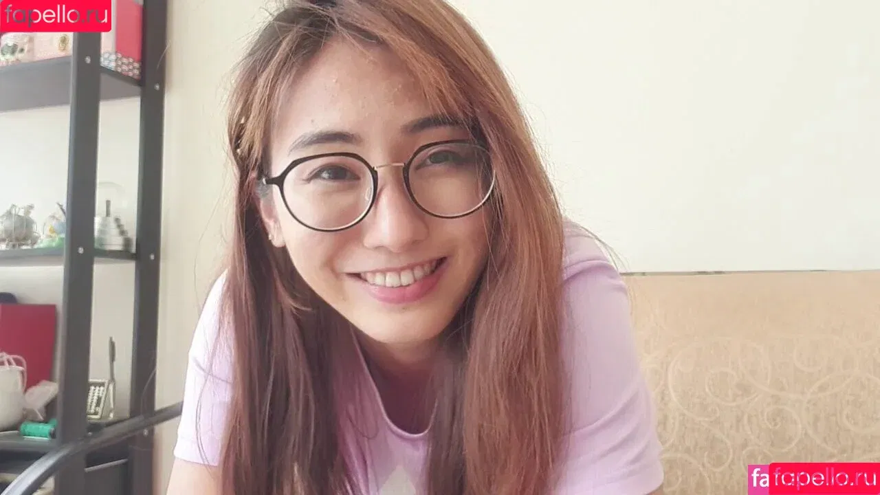 Zumi / zestyzumi Onlyfans Photo Gallery 