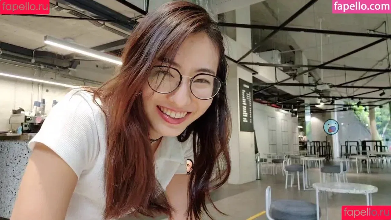 Zumi / zestyzumi Onlyfans Photo Gallery 