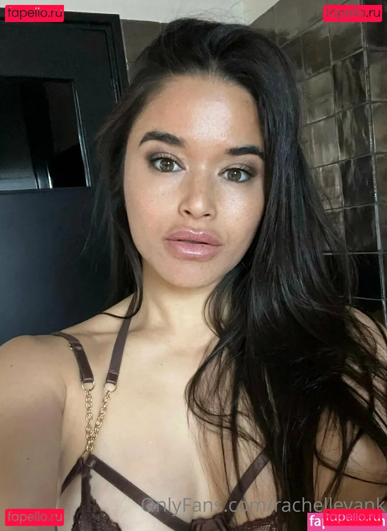 Monie Kulh Onlyfans Photo Gallery 