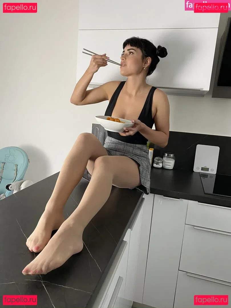 Monie Kulh Onlyfans Photo Gallery 