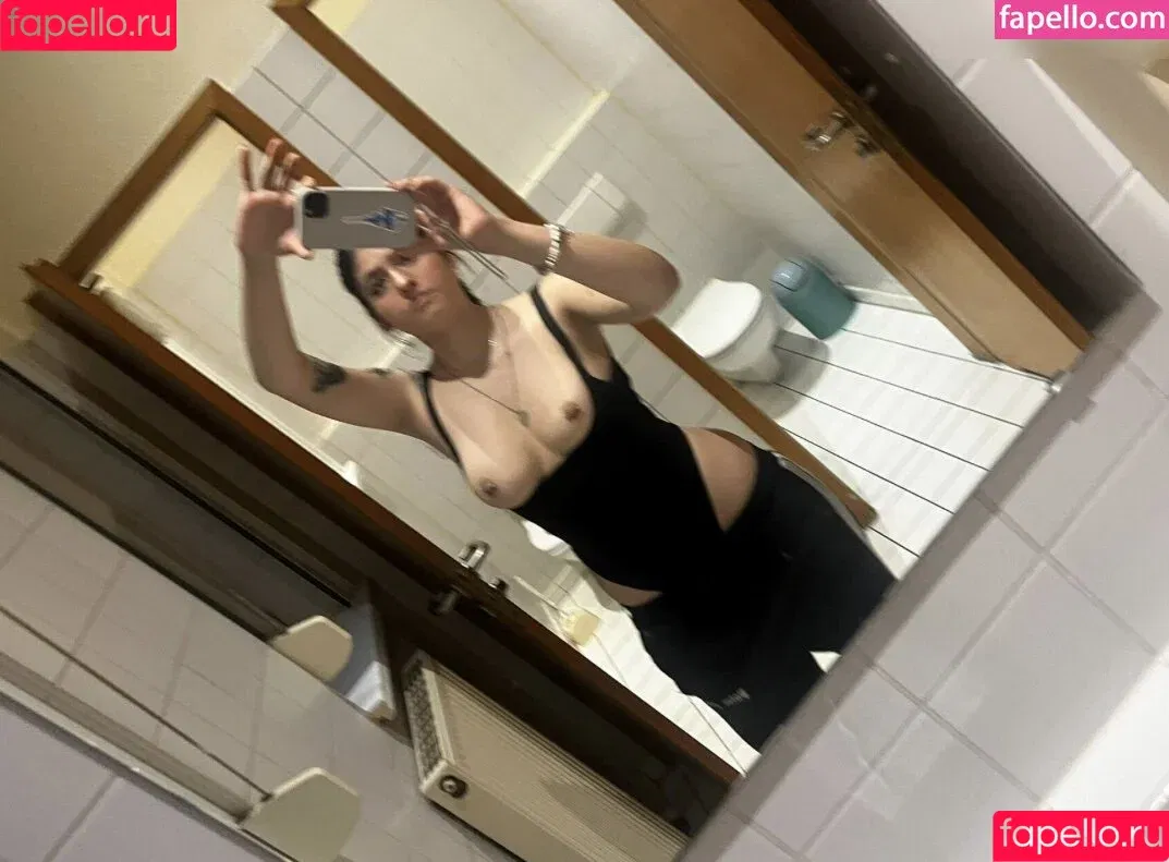 Niamausilol / niamauslol Onlyfans Photo Gallery 