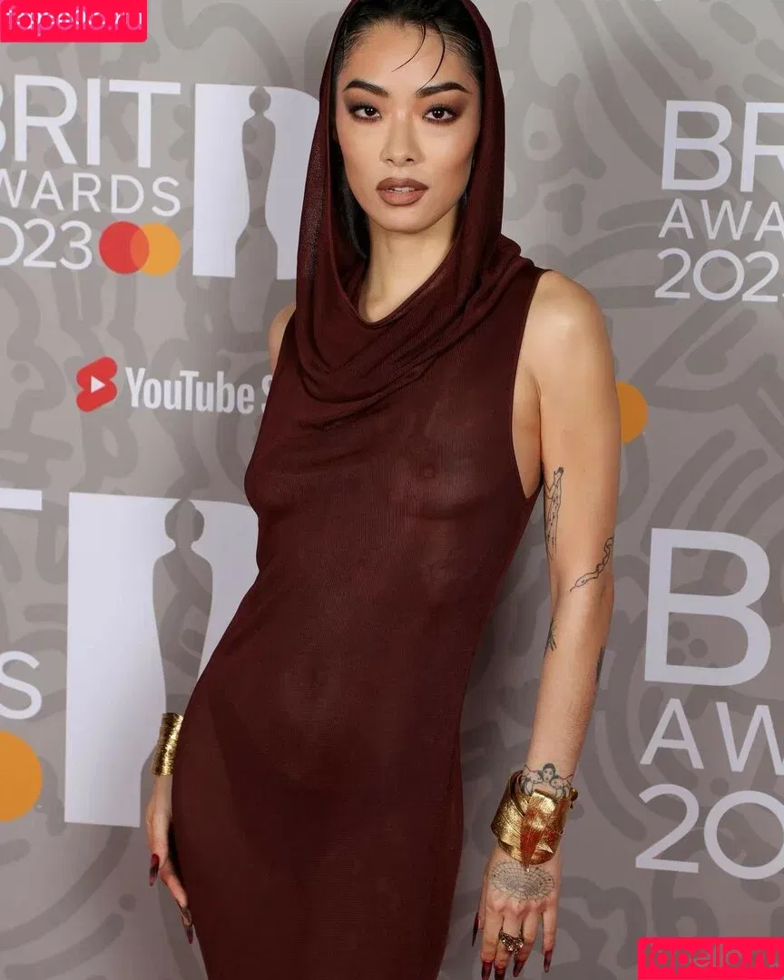 Rina Sawayama / rinasonline / soyjotaeme Onlyfans Photo Gallery 