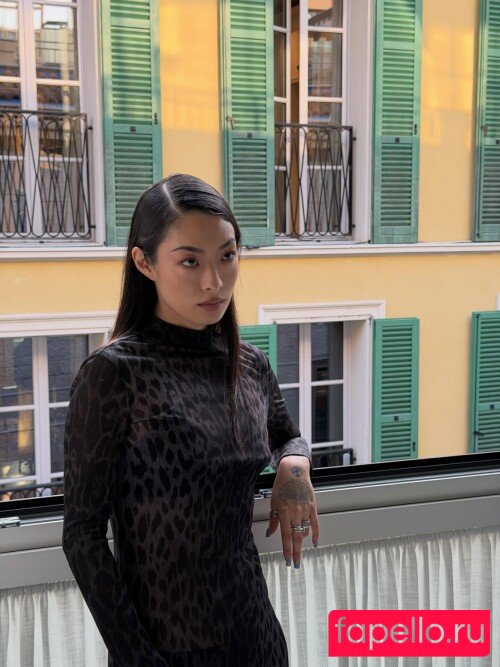 Rina Sawayama / rinasonline / soyjotaeme Nude Onlyfans Photo 16
