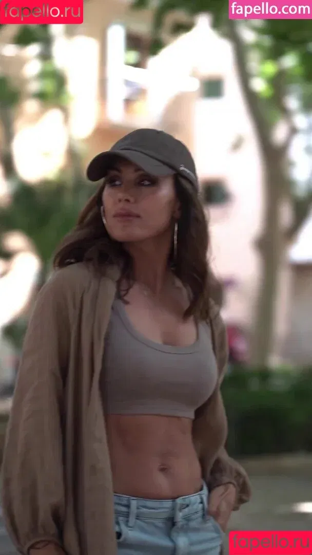 Nazan Eckes / nazaneckes Onlyfans Photo Gallery 