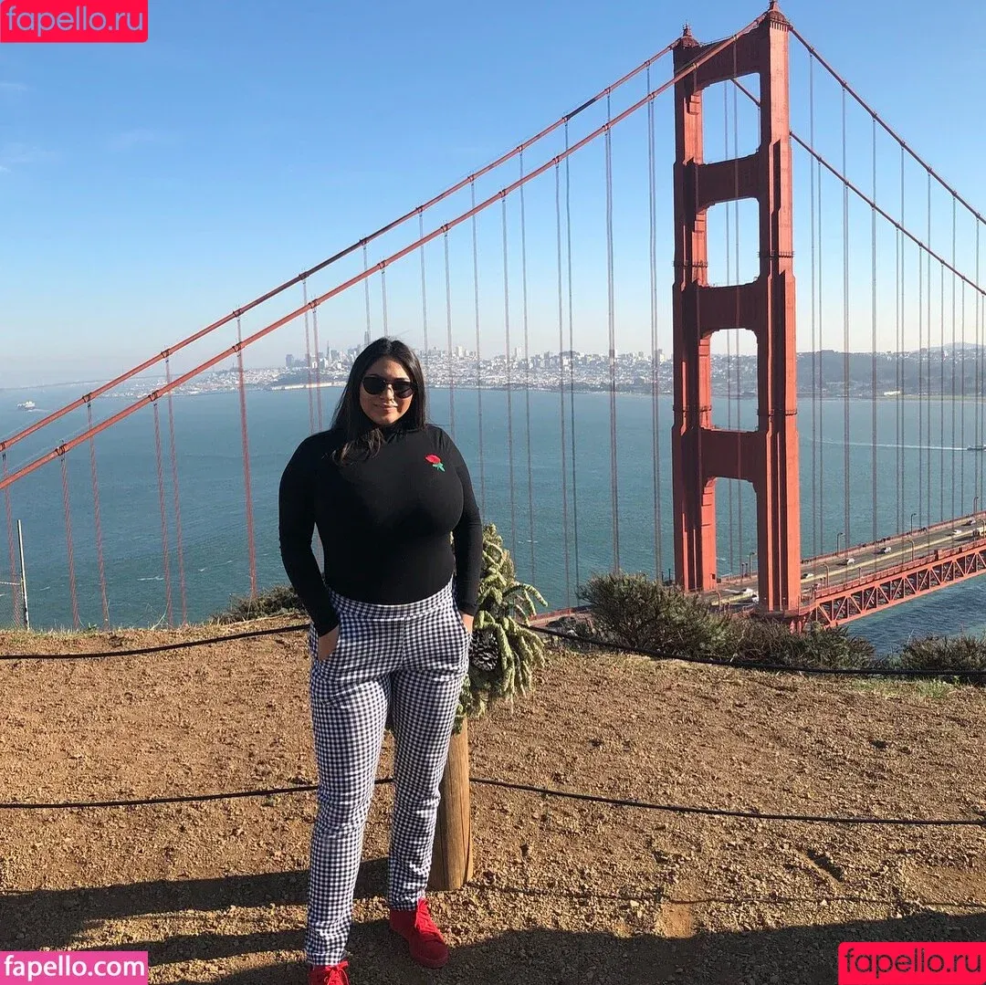 realroses / roserayy Onlyfans Photo Gallery 