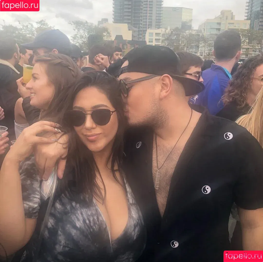 realroses / roserayy Onlyfans Photo Gallery 