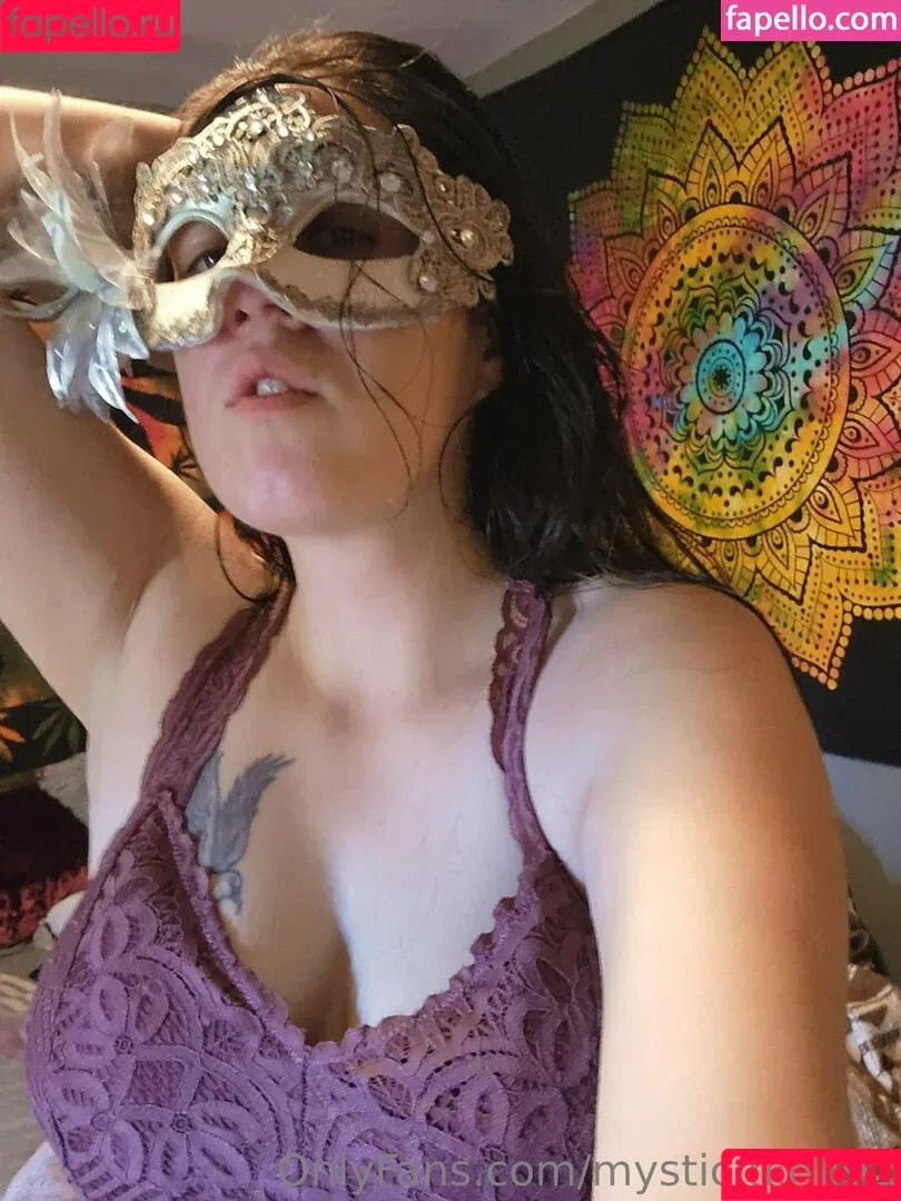 mesmi92 / mysticmimi92 Onlyfans Photo Gallery 