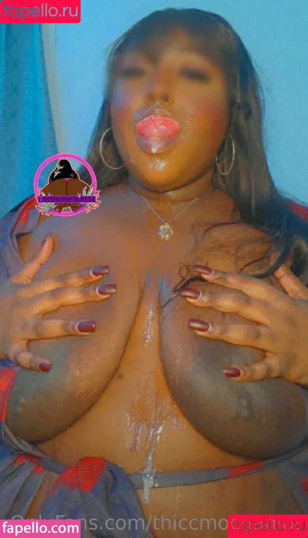 thiccmochahips / toomuchfalyfe Onlyfans Photo Gallery 