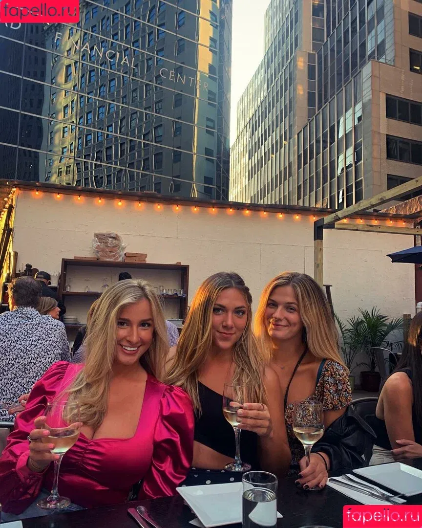 Taylor Z / taytayzal / zutaylor Onlyfans Photo Gallery 