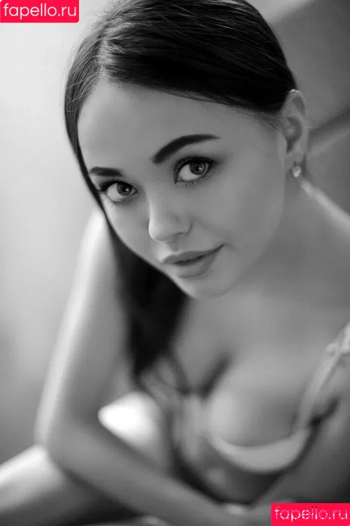 Anna Moon / Li Moon / xlimonade Onlyfans Photo Gallery 