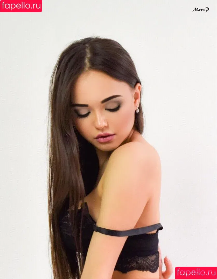 Anna Moon / Li Moon / xlimonade Onlyfans Photo Gallery 