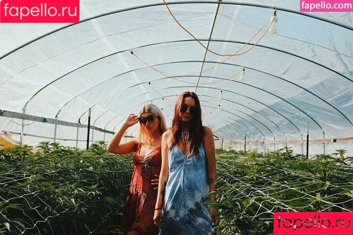 Kaya Corbridge / hempresskc / kayacorbridge / kelizabethc Onlyfans Photo Gallery 