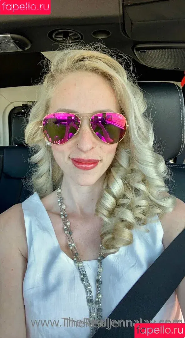 Jenna Jay / iamjennajay / realjennajay / therealjennajay Onlyfans Photo Gallery 