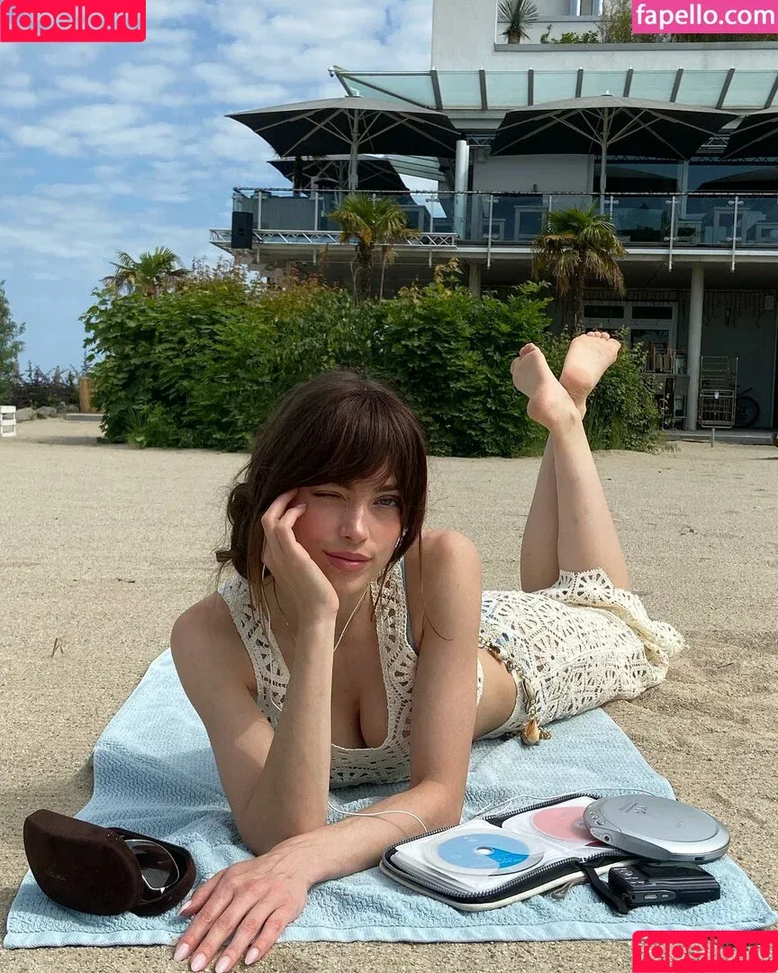 Charleen Weiss / charleenweiss Onlyfans Photo Gallery 