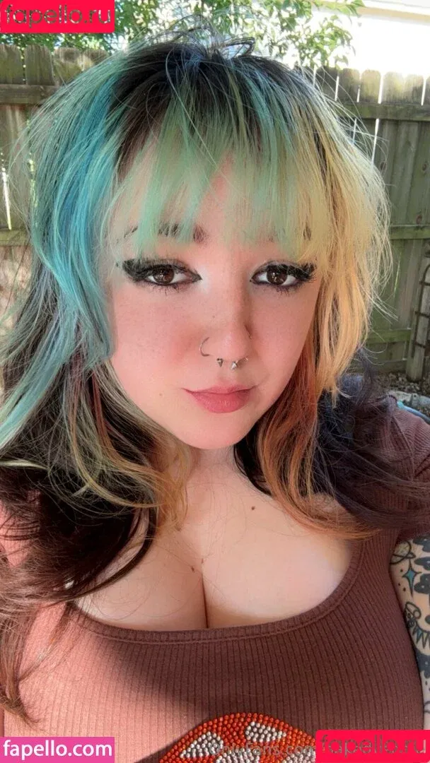 baked_veggie / bakedveggie Onlyfans Photo Gallery 