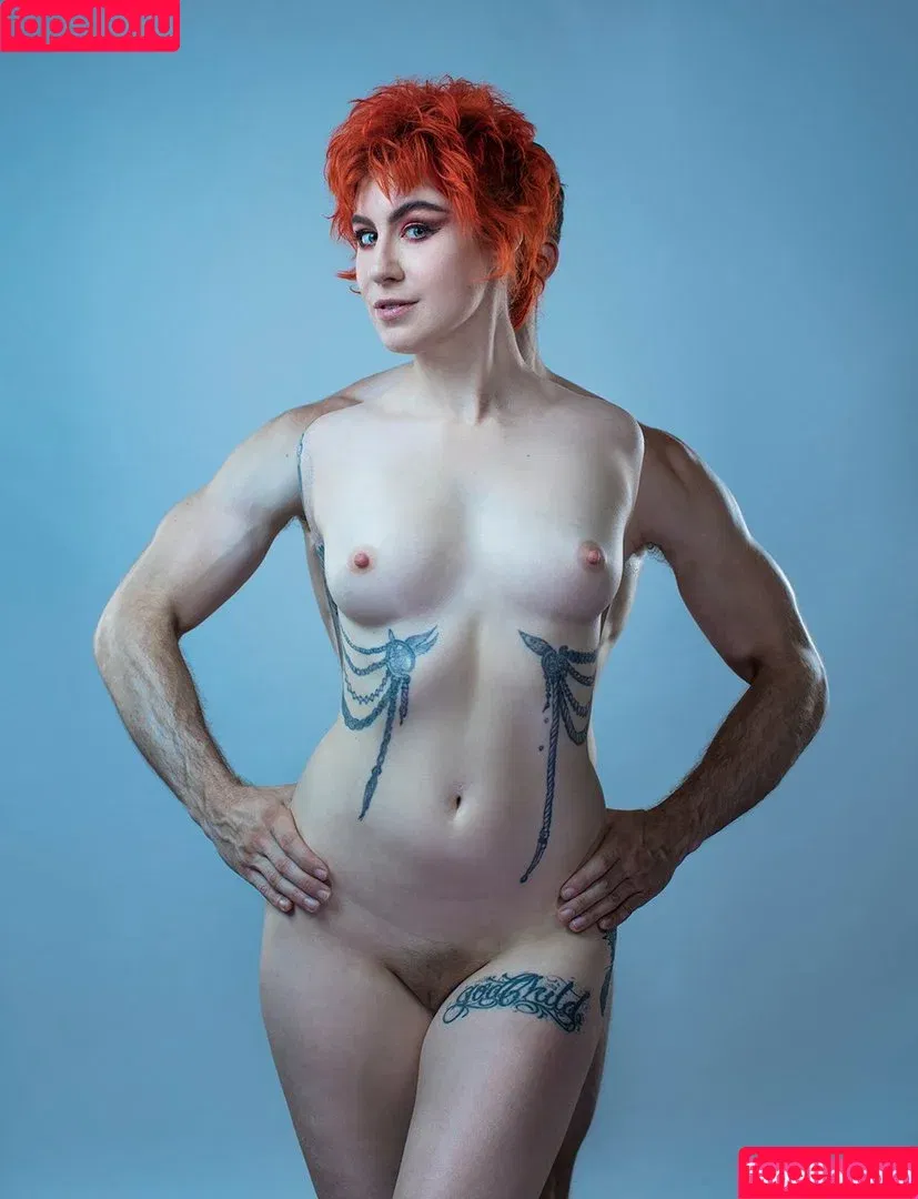 Comicbookgirl19 / DanikaXIX / pirateflagnislandgirl Onlyfans Photo Gallery 