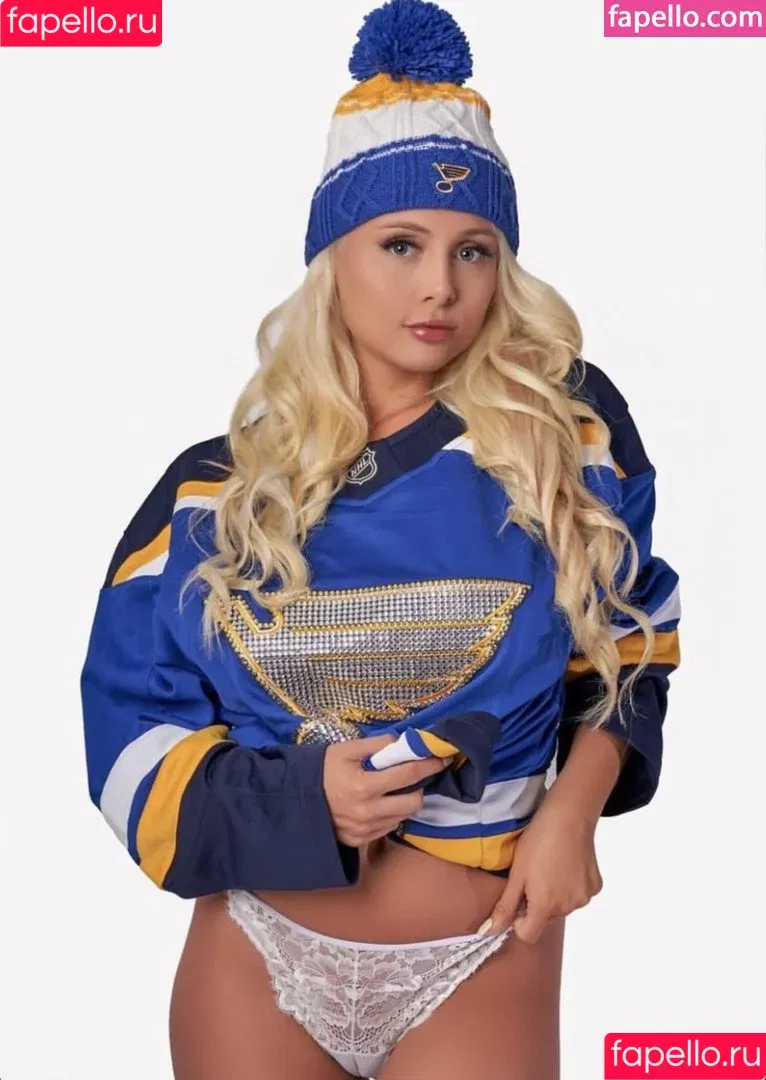 Cara Luby / Kara Kroft / cara.luby / karakroftvip Onlyfans Photo Gallery 