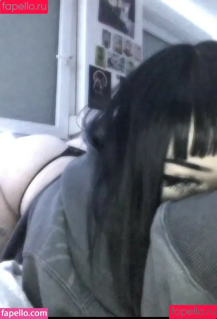 Hellok1ttyslvt / hotemosex Onlyfans Photo Gallery 