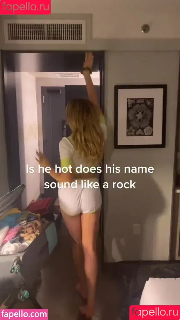 Peyton List / PeytonList / dammitpayton Onlyfans Photo Gallery 