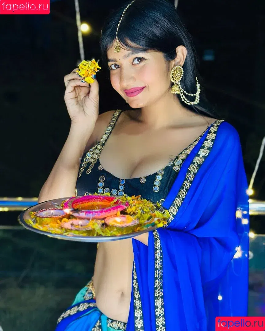 Neha Singh / neha_singh9902 / nehasingh9902 Onlyfans Photo Gallery 