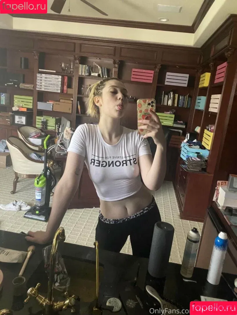 Jessie Paege / https: / jessiepaege Onlyfans Photo Gallery 