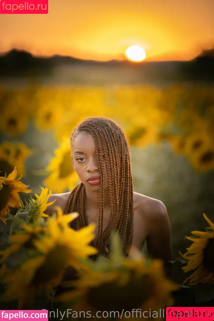 lina___black / officiallinablack Onlyfans Photo Gallery 