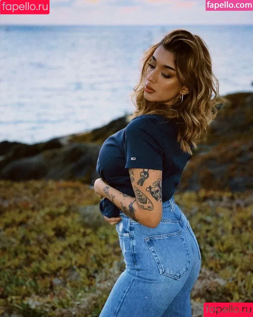 May Bakshi / maybakshi_ Onlyfans Photo Gallery 