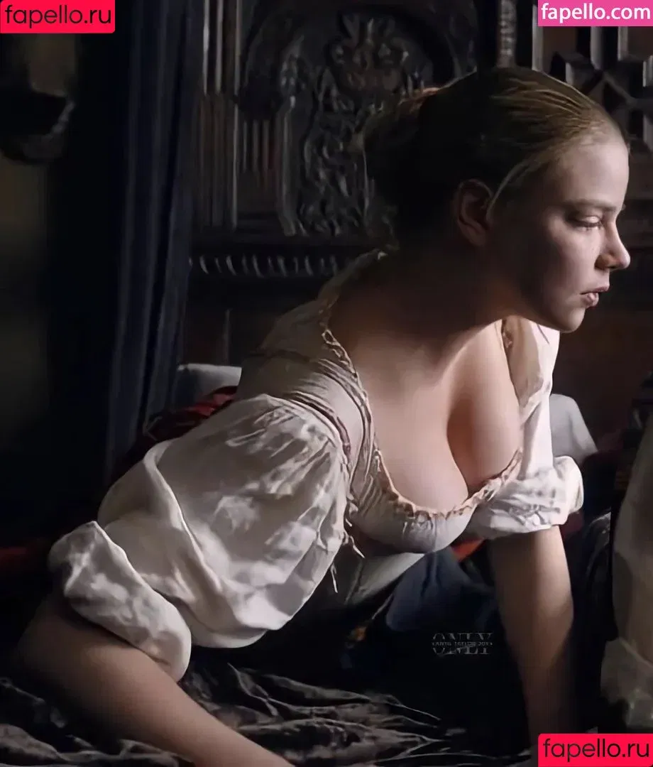 Anya Taylor-Joy / anyataylorjoy Onlyfans Photo Gallery 