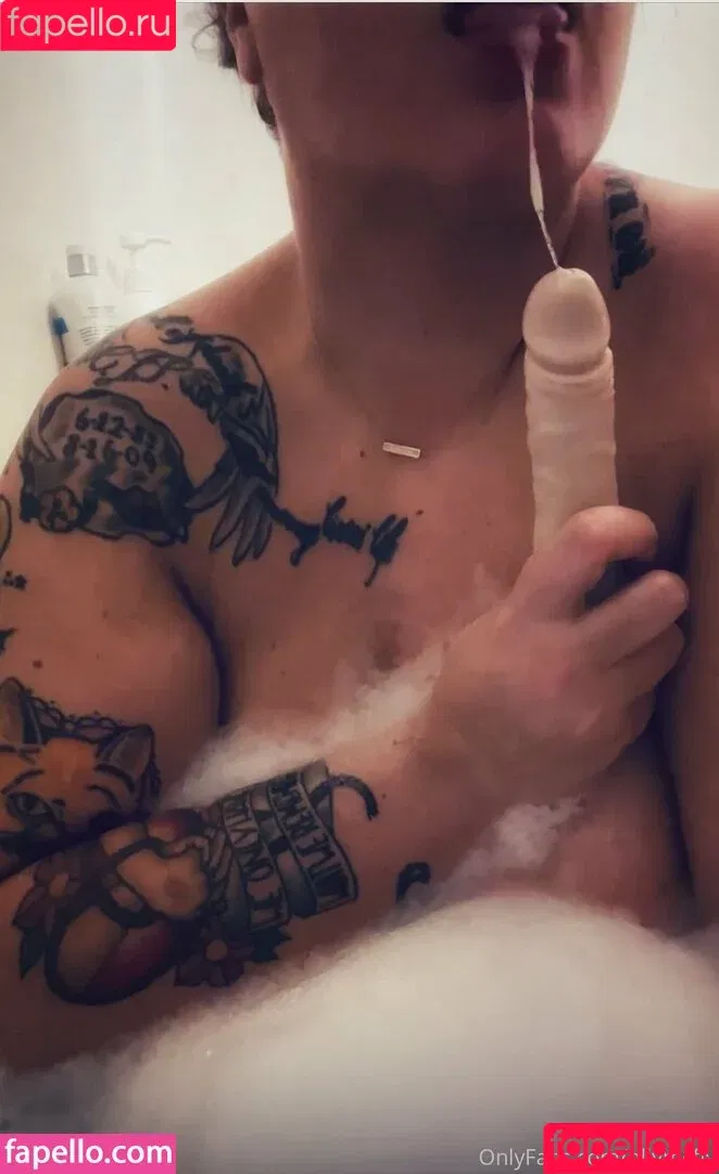 oliverphilipp / ollymcfly Onlyfans Photo Gallery 