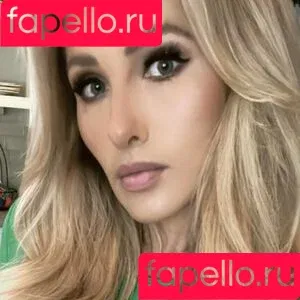 Tomi Lahren / tomilahren Onlyfans Photo Gallery 