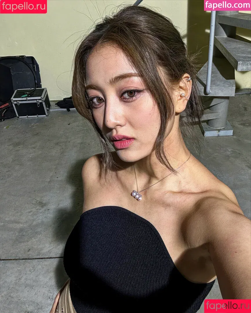 Jihyo / Park Ji-hyo / TWICE / _zyozyo / 박지효 Onlyfans Photo Gallery 