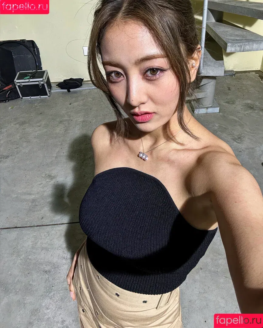 Jihyo / Park Ji-hyo / TWICE / _zyozyo / 박지효 Onlyfans Photo Gallery 
