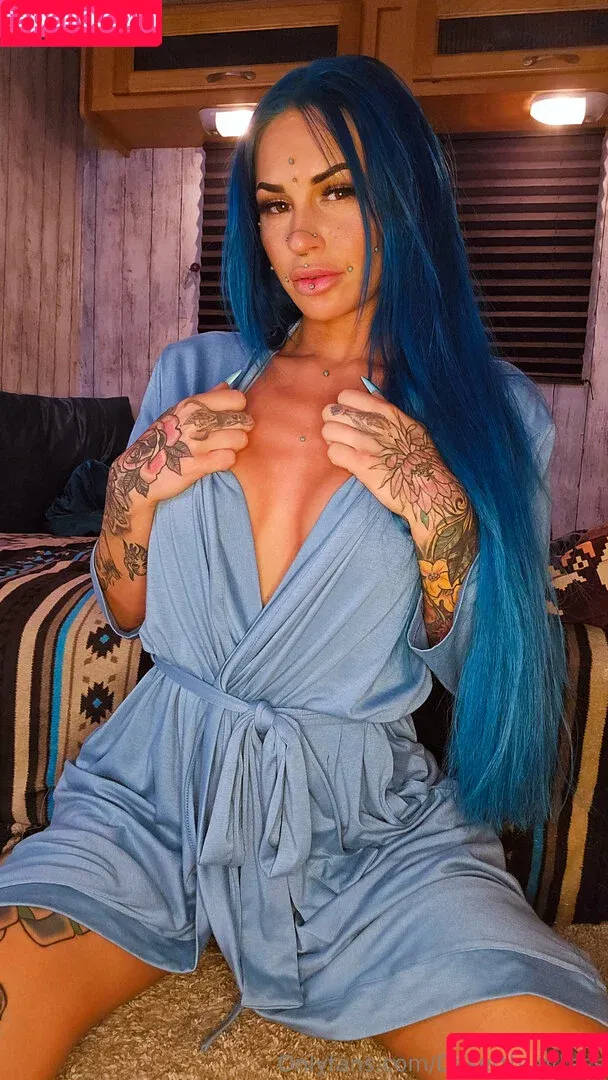 freebiehuntress / freedeserthuntress Onlyfans Photo Gallery 